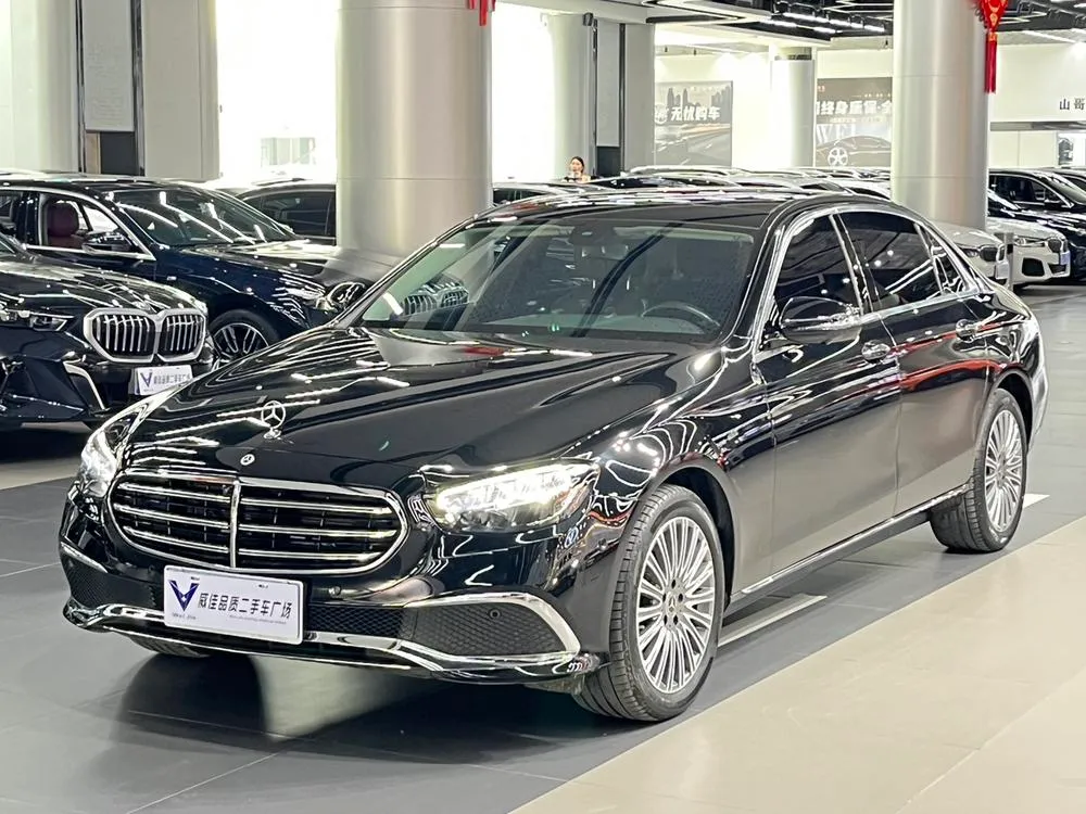 Mercedes-Benz E-Class E 300 L Fashion Version, 2023 — фото 1