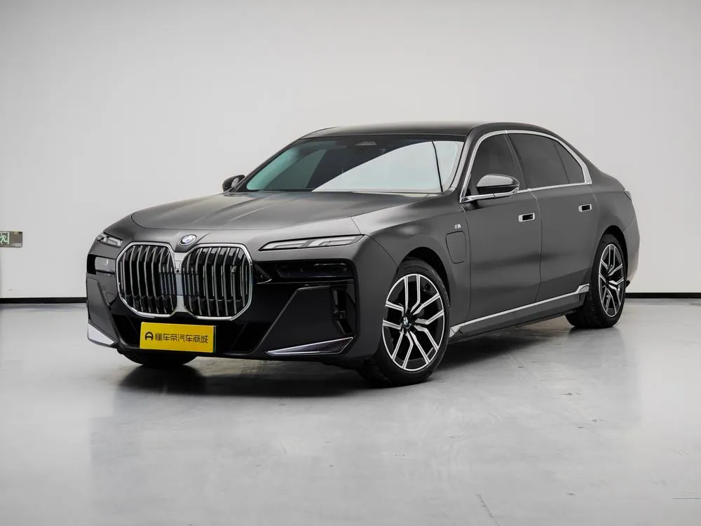 BMW i7 eDrive50L Leading Version M Sport, 2023 — фото 1