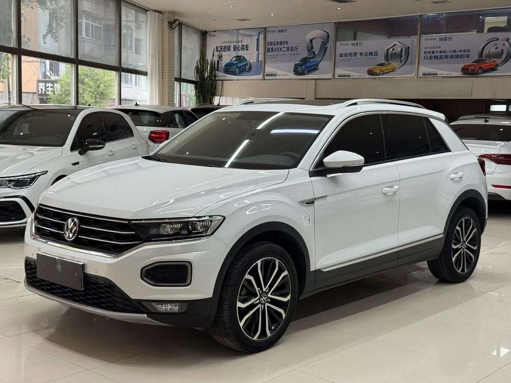 Volkswagen T-Roc, 2022