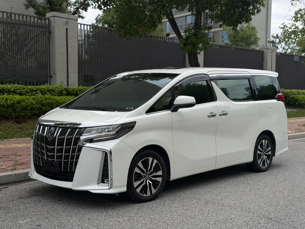 Toyota Alphard, 2018