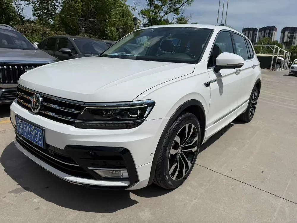 Volkswagen Tiguan L, 2020