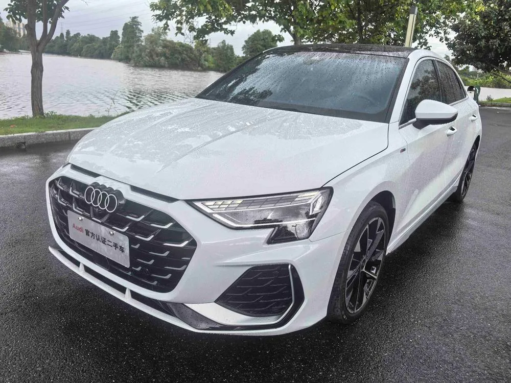 Audi A3 A3L Limousine 35 TFSI Rush Prestige Version, 2026 — фото 1