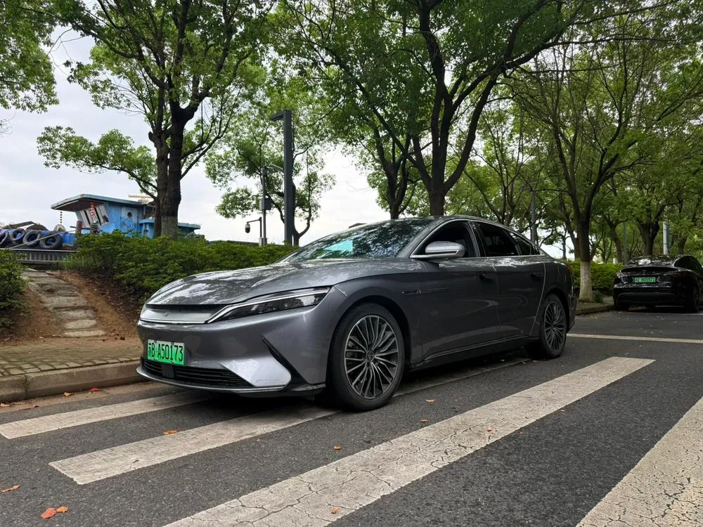 BYD Han EV Extended Range Edition Premium Version, 2020 — фото 1