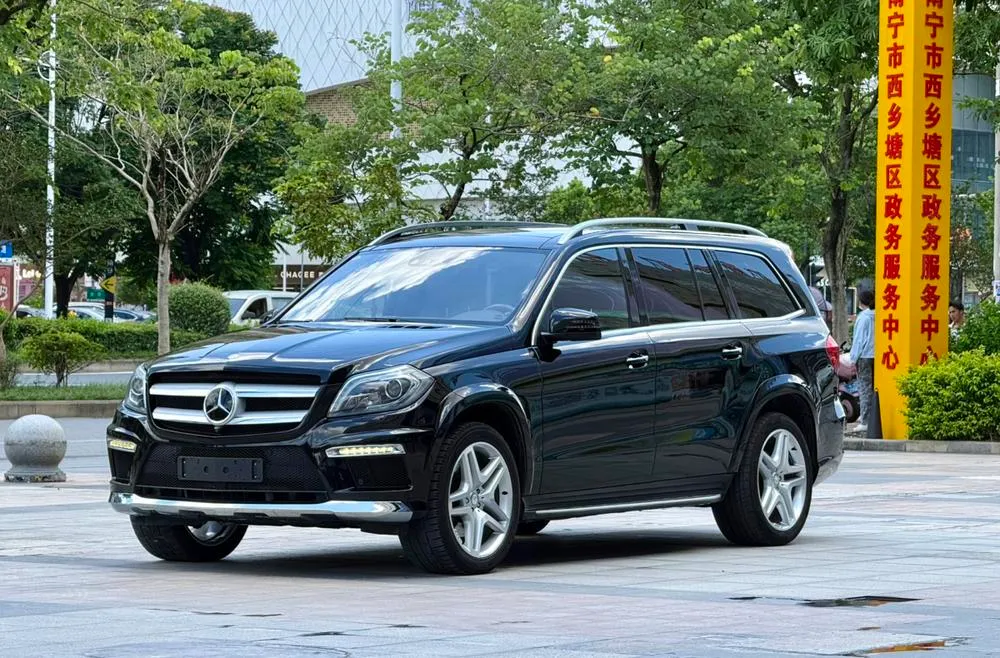 Mercedes-Benz GL-Class GL 500 4MATIC, 2015 — фото 1