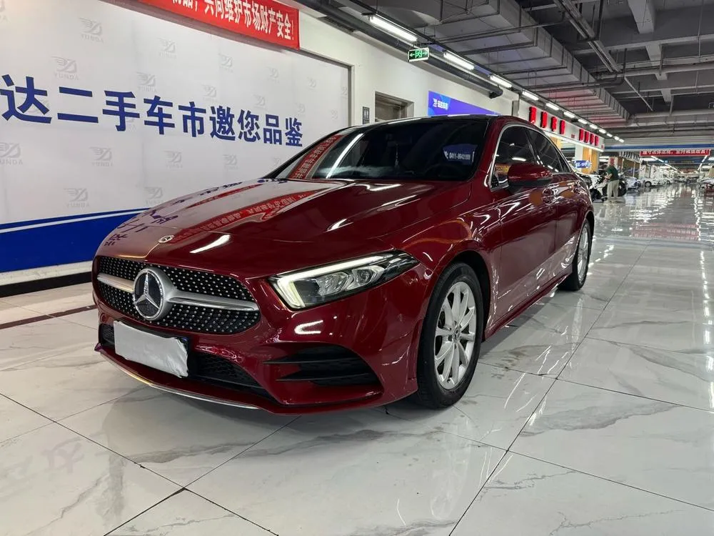 Mercedes-Benz A-Class A 200 L Sport Fashion Edition, 2021 — фото 1