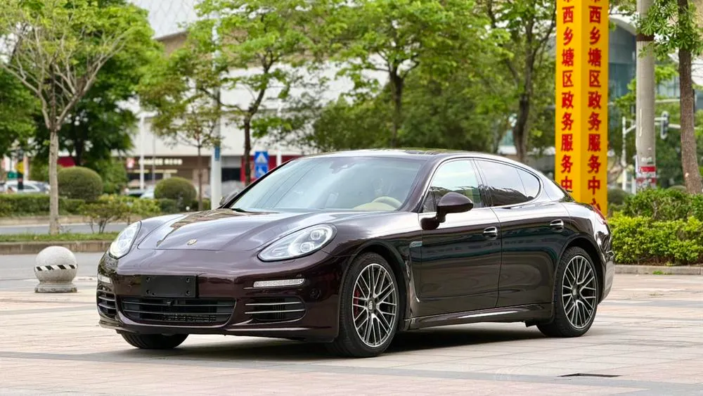 Porsche Panamera, 2014