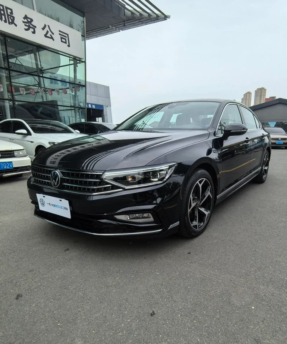 Volkswagen Magotan 200 Model 330TSI DSG Luxury Version, 2024 — фото 1