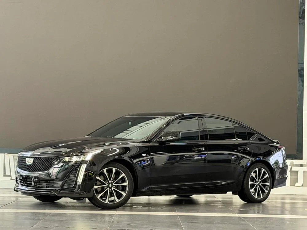 Cadillac CT5 28T Premium Version, 2022 — фото 1