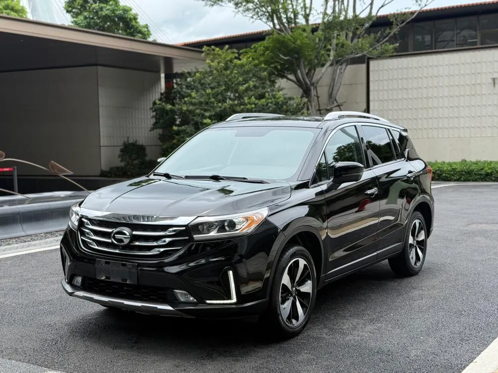 GAC Trumpchi Trumpchi GS4 235T Auto 2WD Luxury Smart Connected Edition, 2018 — фото 1