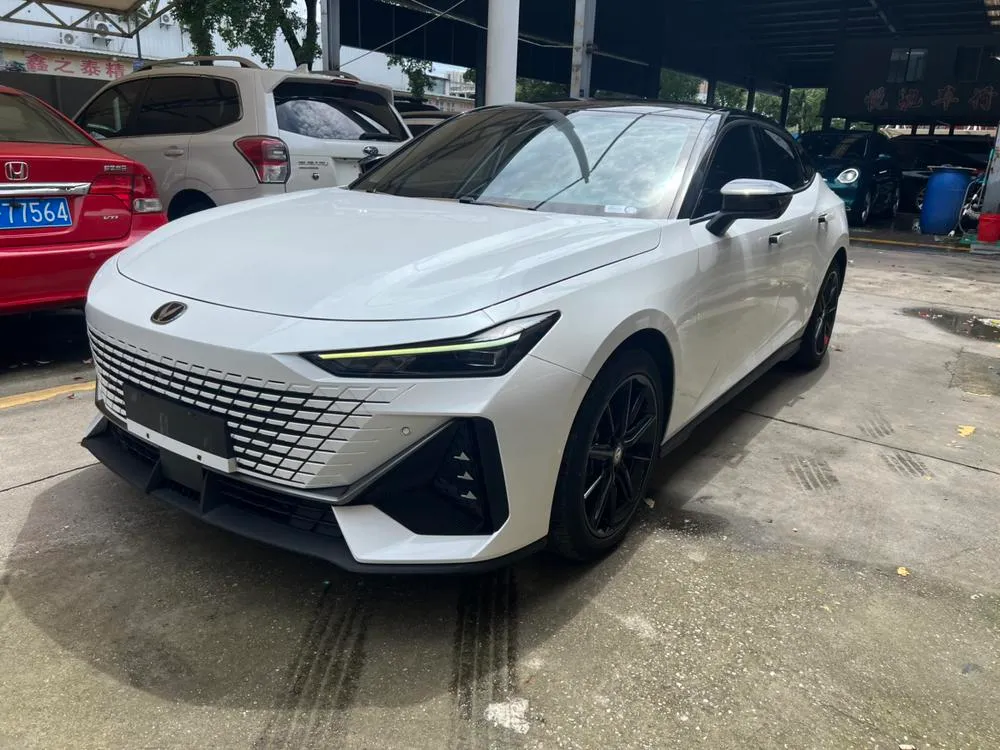 Changan UNI-V, 2023