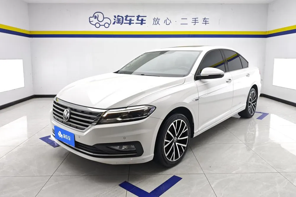 Volkswagen Lavida 280TSI DSG Luxury Edition, 2021 — фото 1