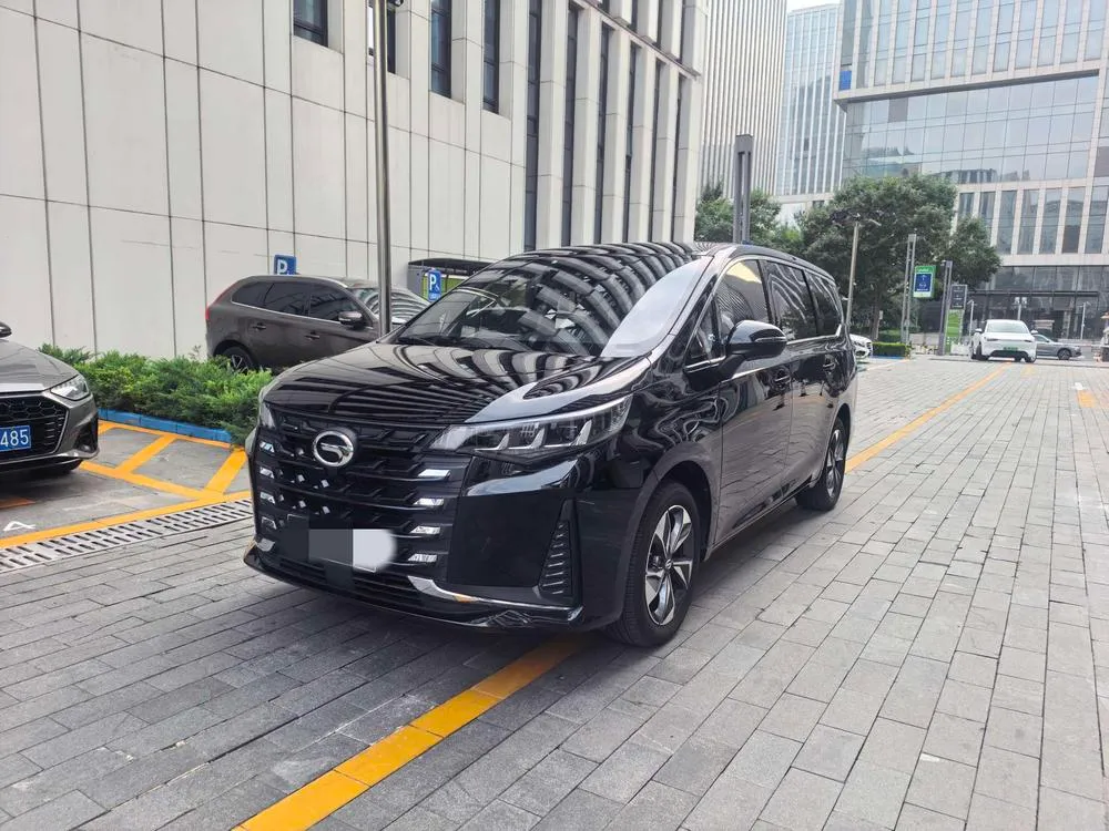 GAC Trumpchi Trumpchi M6 PRO 270T WDCT Luxury Edition, 2023 — фото 1