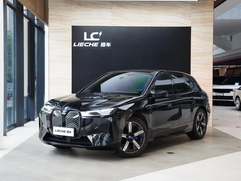 BMW iX, 2023