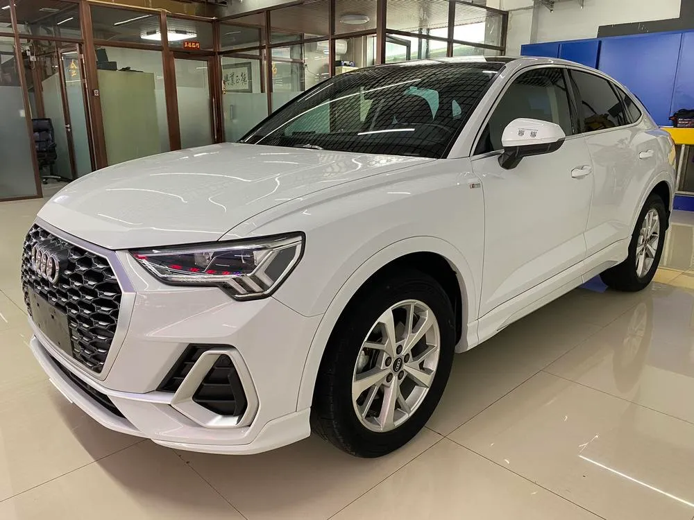 Audi Q3 Sportback, 2022