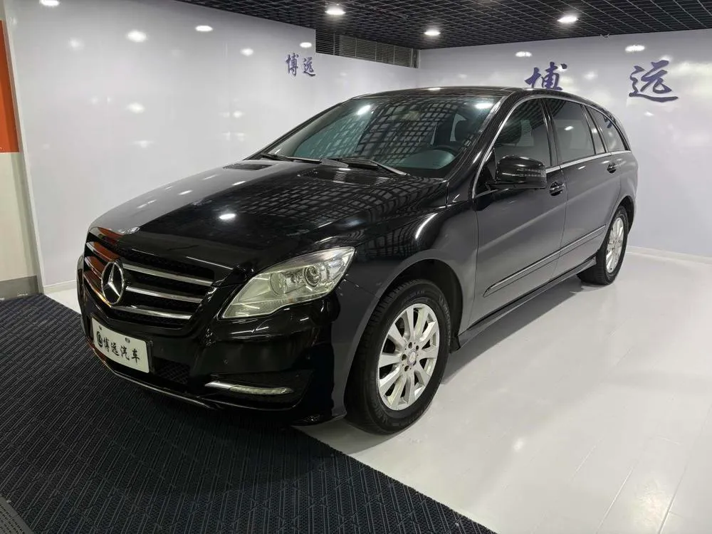 Mercedes-Benz R-Class, 2011