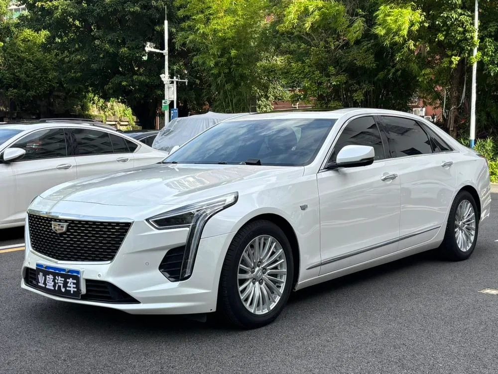 Cadillac CT6, 2022