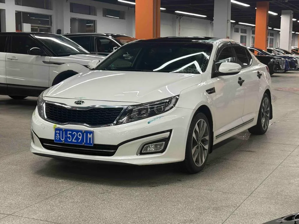 Kia K5, 2015