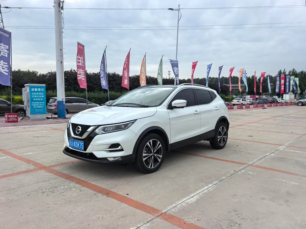 Nissan Qashqai 2.0L XV Prem. Luxury Edition, 2022 — фото 1