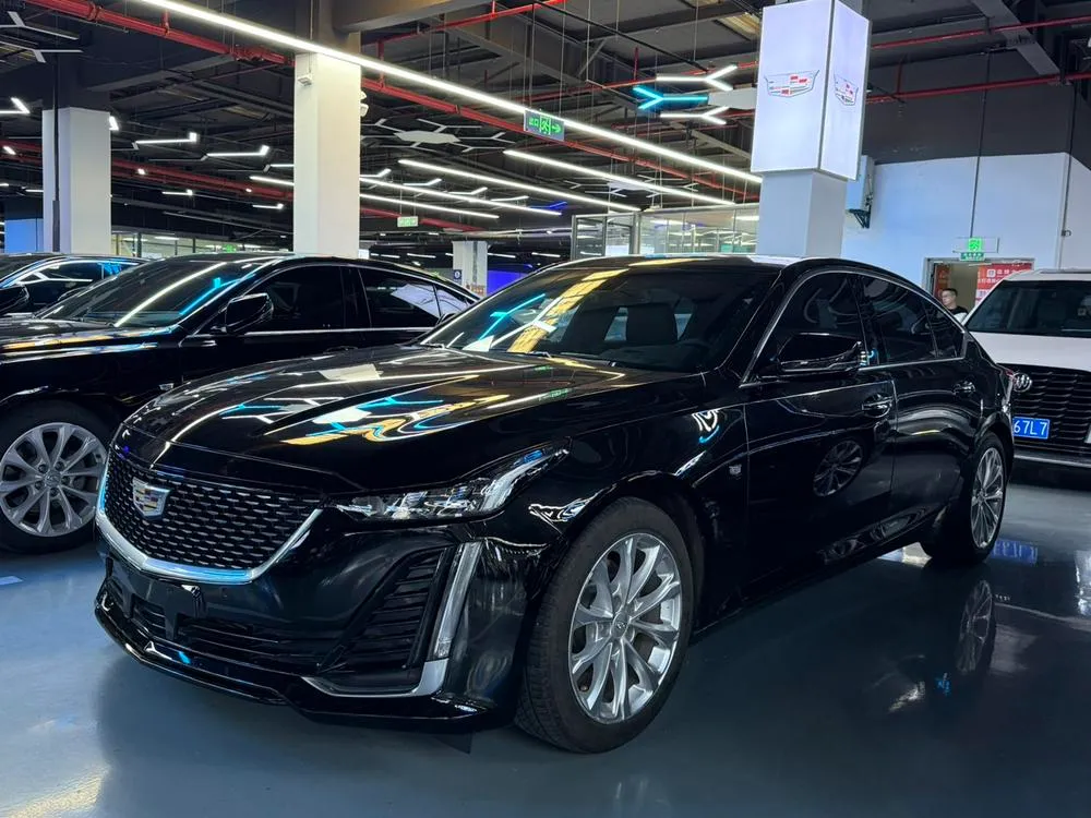 Cadillac CT5 28T Luxury Version, 2022 — фото 1