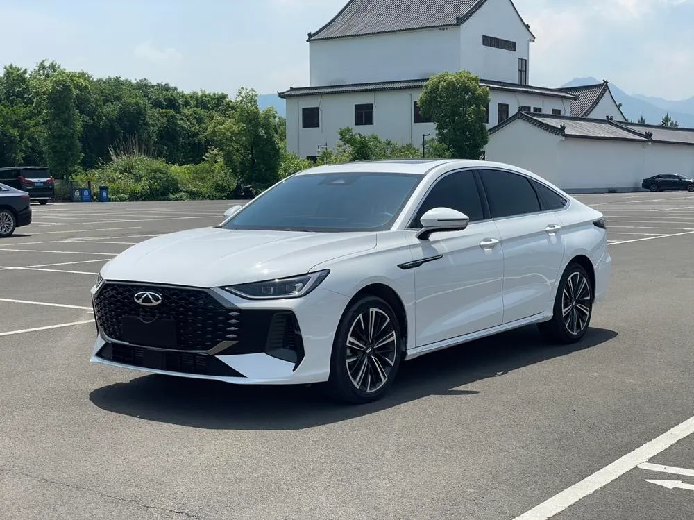 Chery Arrizo 8 PRO, 2025