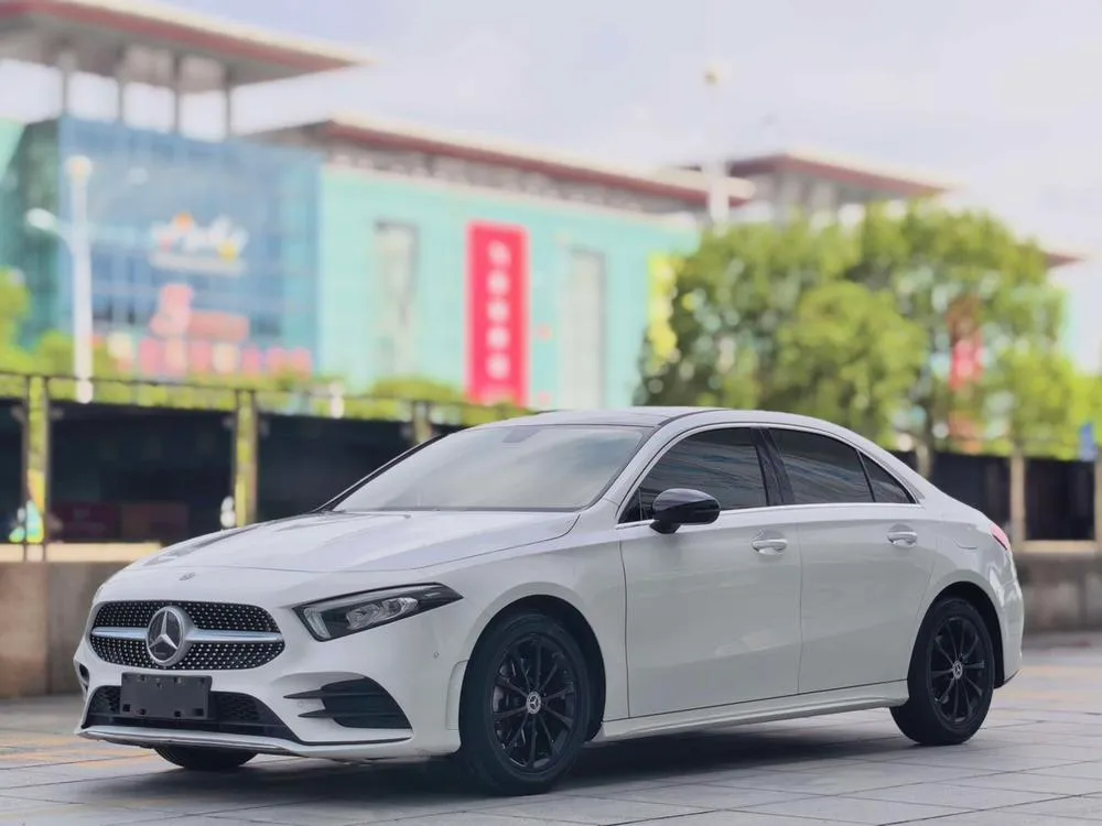 Mercedes-Benz A-Class A 200 L Sport, 2020 — фото 1
