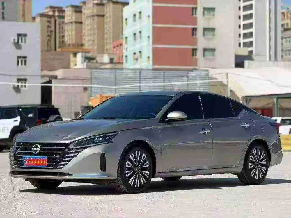 Nissan Teana 2.0L SV Black Gold Edition, 2024 — фото 1