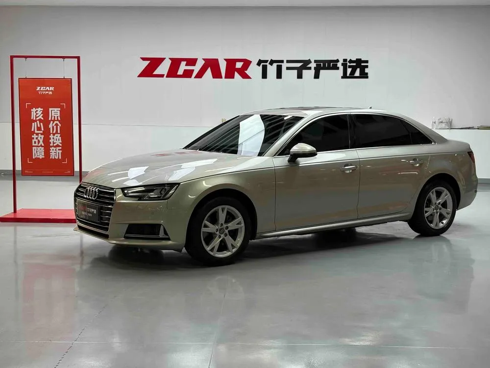 Audi A4L 30 Version 40 TFSI Version, 2018 — фото 1