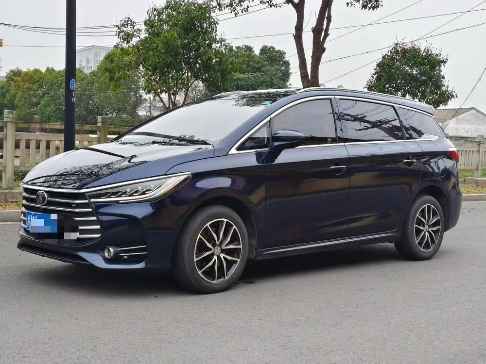 BYD Song MAX, 2018