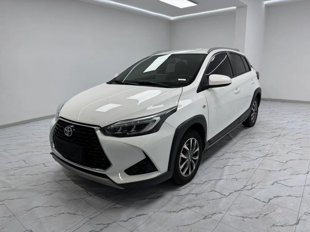 Toyota Yaris L, 2022