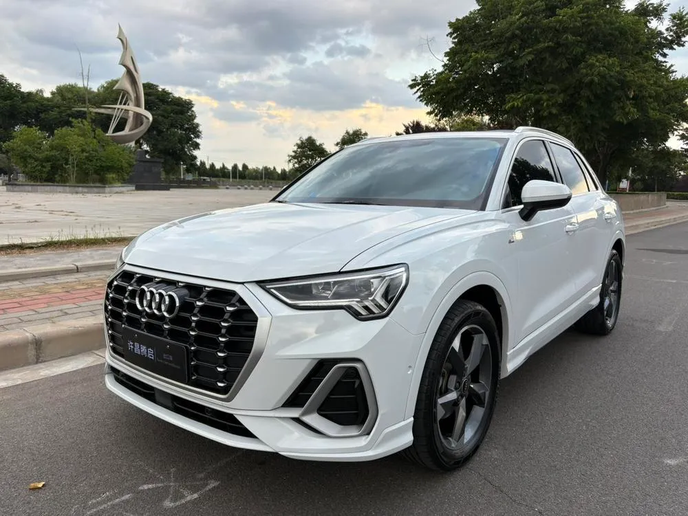 Audi Q3, 2023