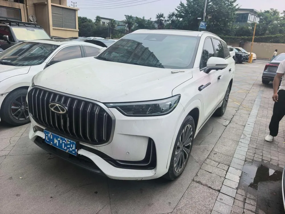 Chery Tiggo 9 2.0T AT 4WD Refined Edition 7 Seater, 2023 — фото 1