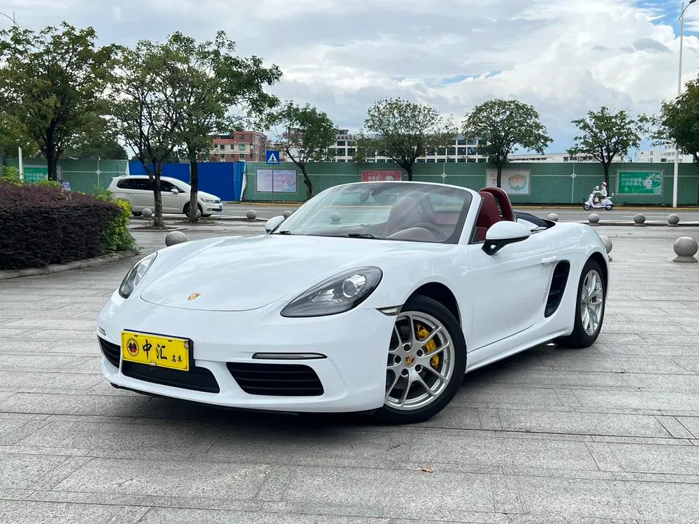 Porsche 718, 2016