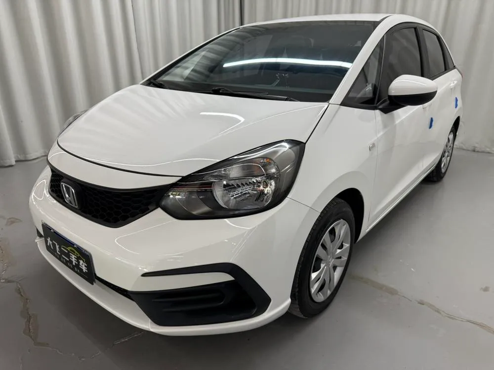 Honda Fit 1.5L CVT Trendy Edition, 2021 — фото 1