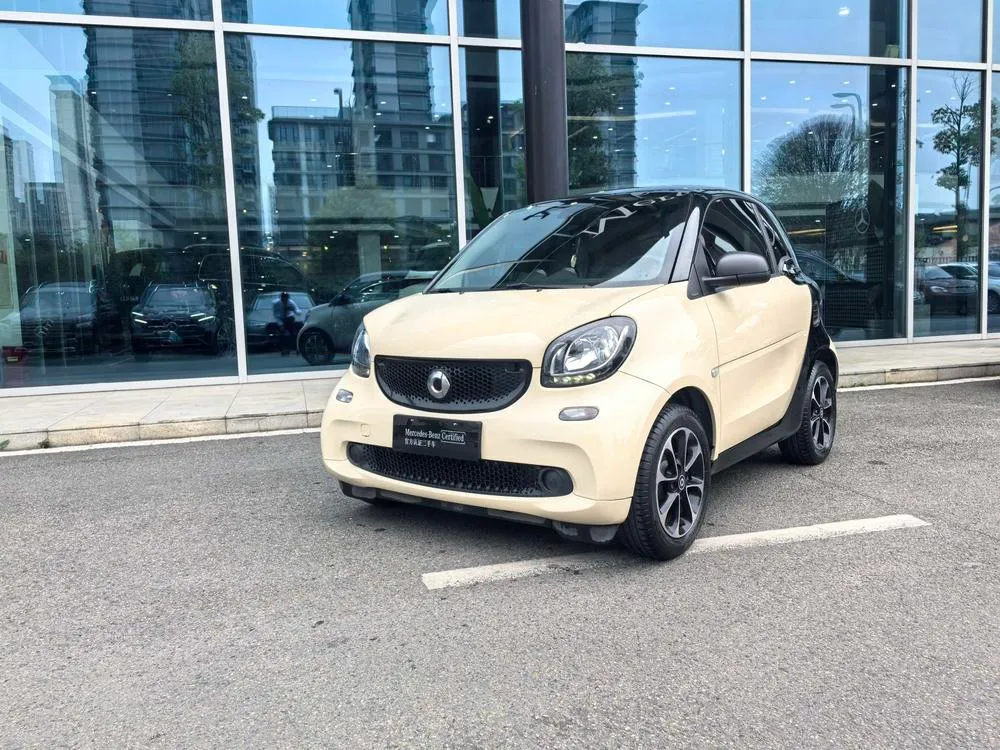 Smart fortwo 1.0L Special Edition, 2017 — фото 1
