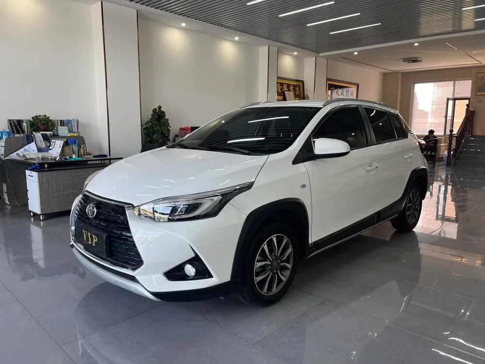 Toyota Yaris L, 2022