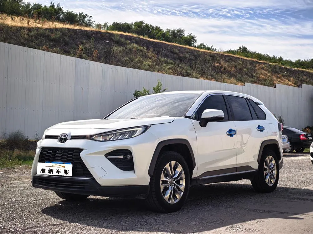 Toyota Wildlander 2.0L 4WD Luxury PLUS Edition, 2022 — фото 1