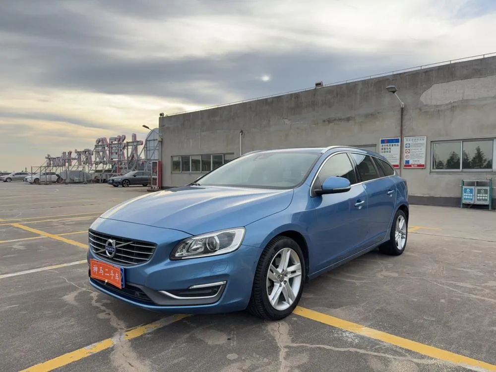Volvo V60, 2014