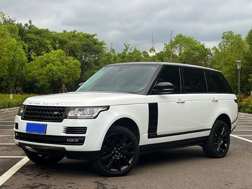 Land Rover Range Rover 3.0 V6 SC Vogue SE Extended Edition, 2016 — фото 1