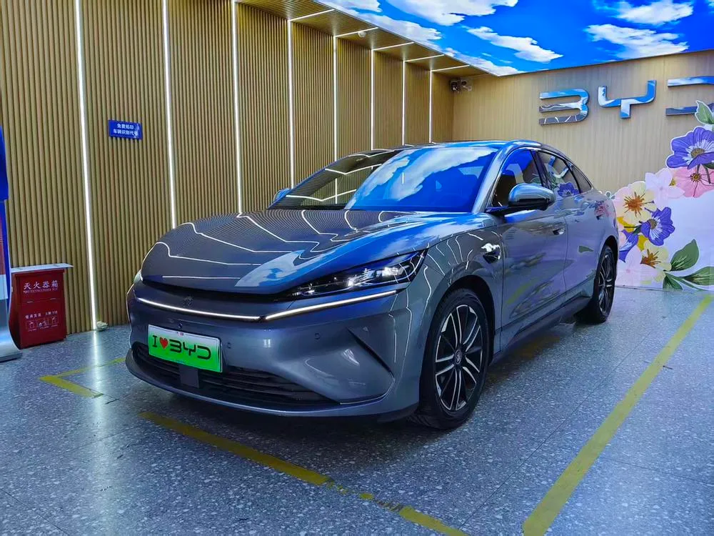 BYD Qin L EV 545KM Version, 2025 — фото 1