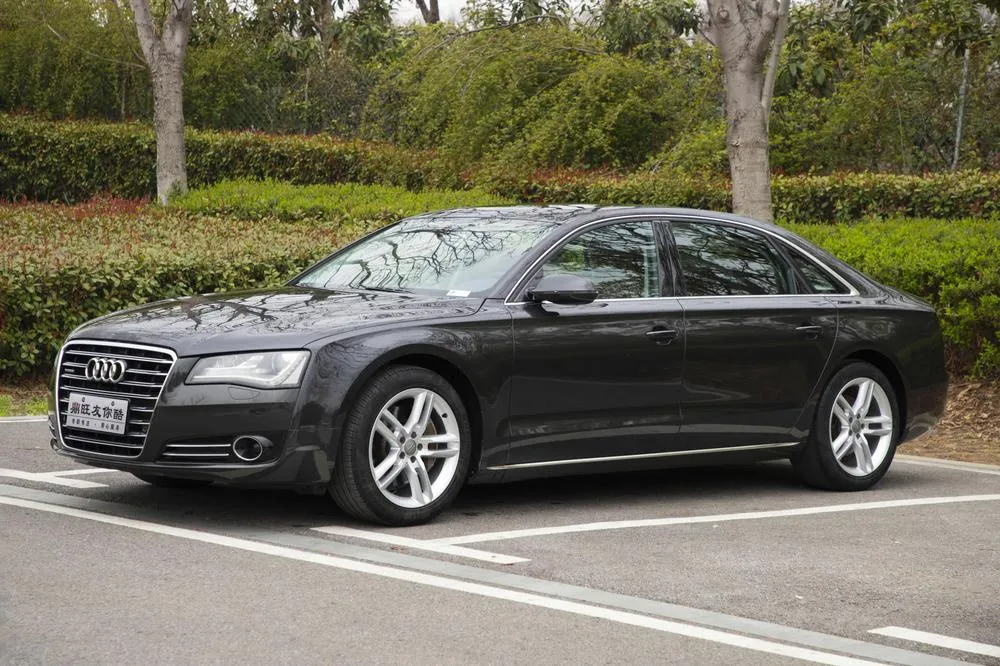 Audi A8 A8L 3.0 TFSI quattro Comfort Version (213kW), 2011 — фото 1