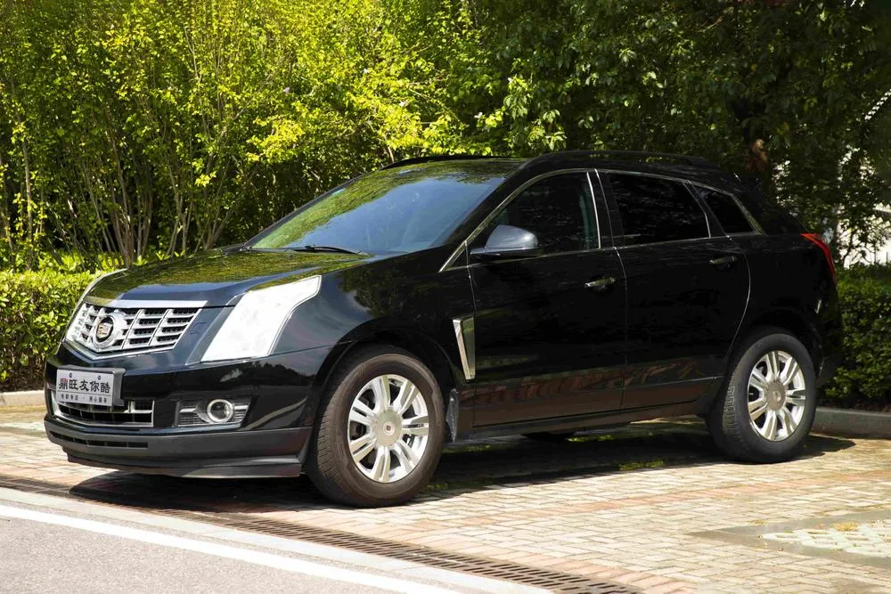 Cadillac SRX 3.0L Comfort Version, 2014 — фото 1