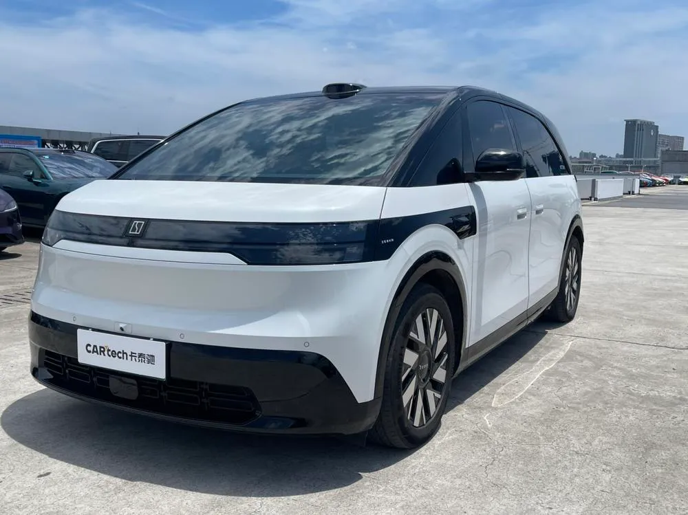 Zeekr MIX 102kWh Long Range Smart Drive Edition, 2025 — фото 1