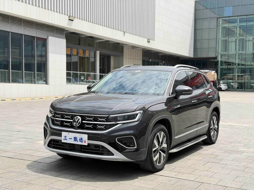 Volkswagen Tayron 280TSI 2WD Luxury Plus Edition, 2023 — фото 1
