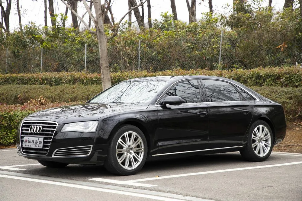 Audi A8 A8L 45 TFSI quattro Comfort Version, 2013 — фото 1