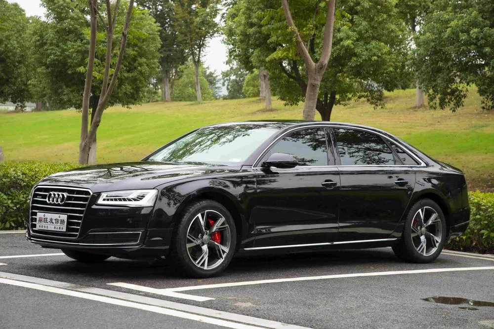 Audi A8 A8L 45 TFSI quattro Comfort Version, 2016 — фото 1
