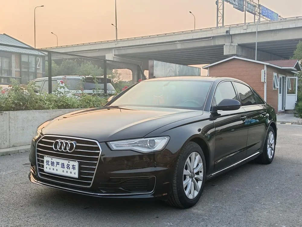 Audi A6L TFSI Version, 2016 — фото 1