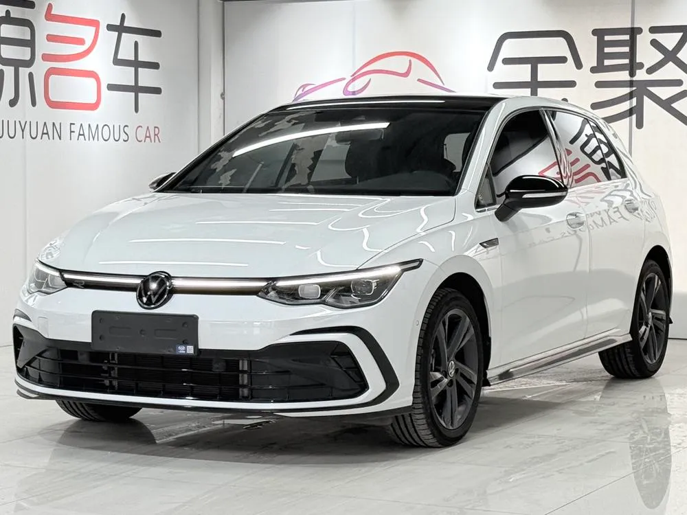 Volkswagen Golf, 2023