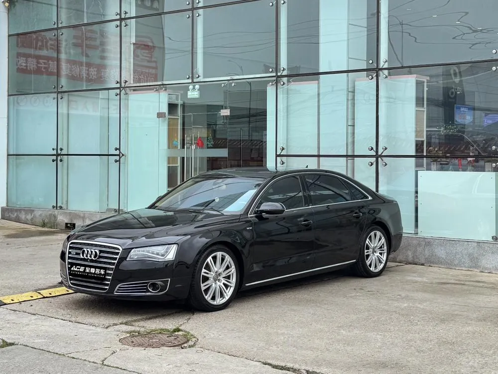 Audi A8 A8L W12 6.3 FSI quattro, 2011 — фото 1