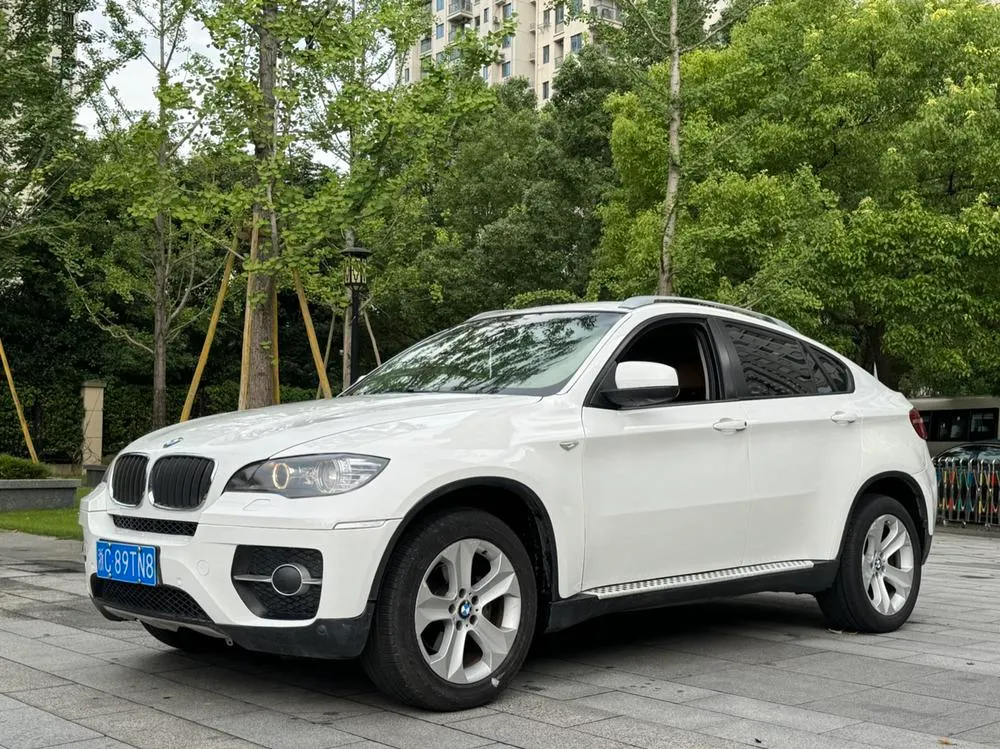 BMW X6, 2012