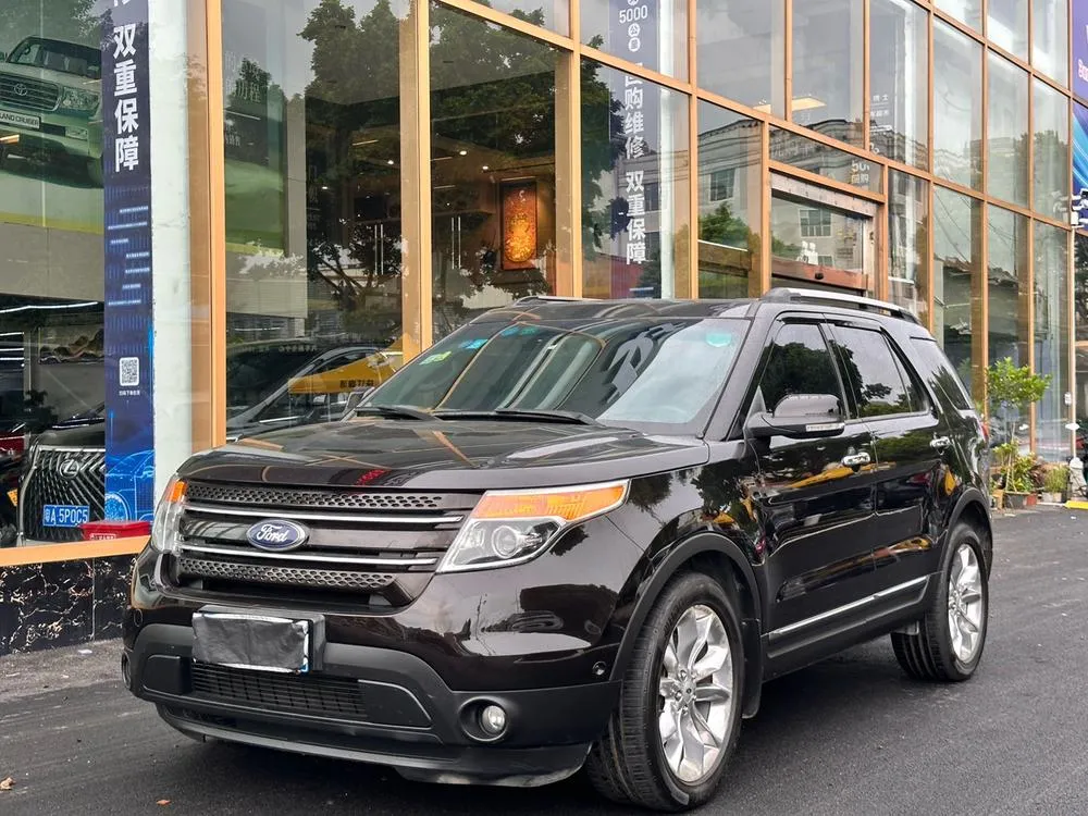 Ford Explorer (Import), 2013